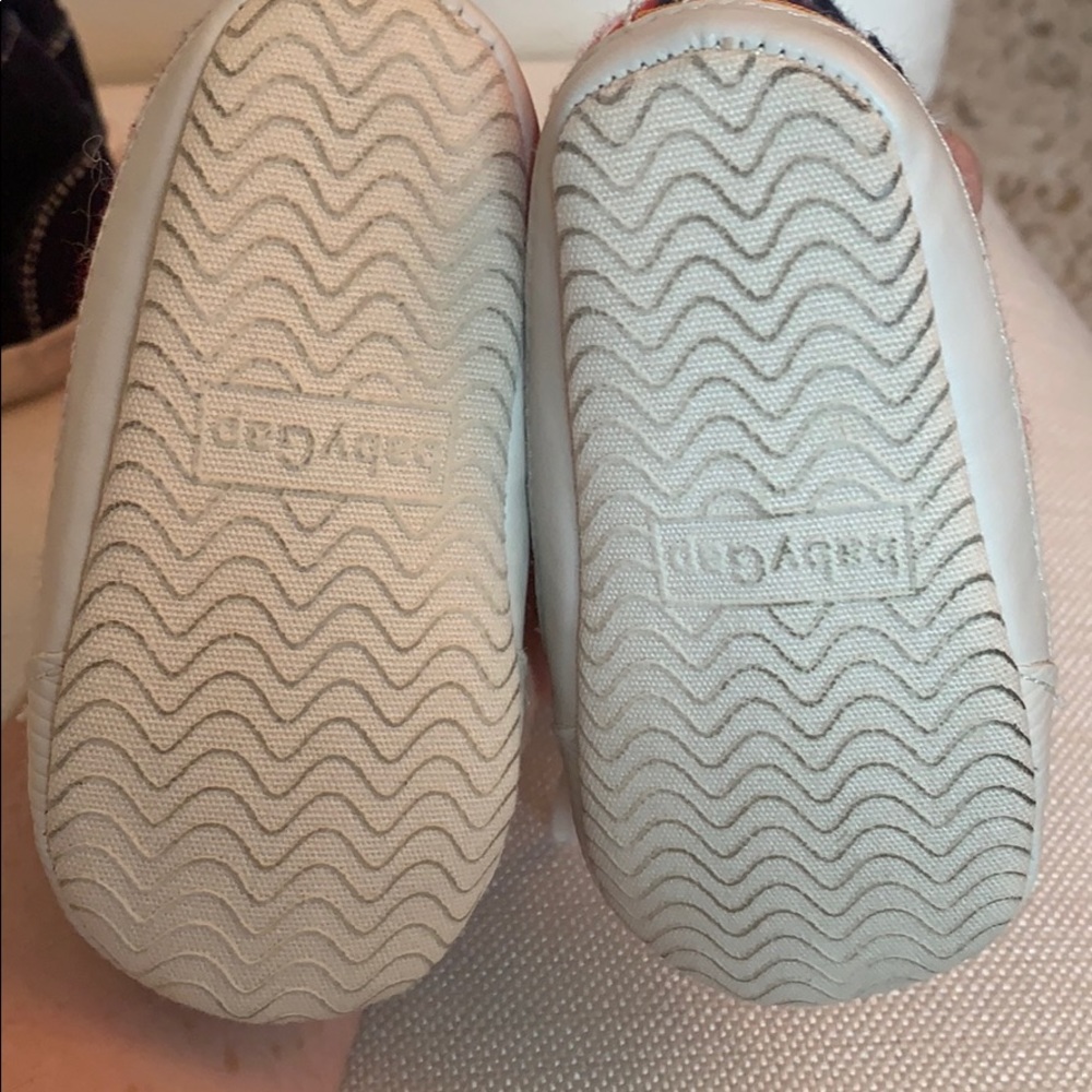 Baby Gap Shoes - Picture 3 of 8